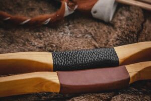 The-Woodlands-Recurve-Bow-by-Stone-Age-Outdoors-in-La-Crete-Alberta-Custom-handmade-primitive-bow-archery