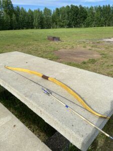 The-Woodlands-Recurve-Bow-by-Stone-Age-Outdoors-in-La-Crete-Alberta-Custom-handmade-primitive-bow-archery